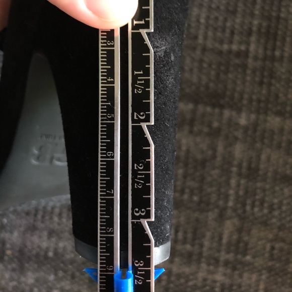 7.5 GIANNI BINI BLACK HEELS - Picture 5 of 5